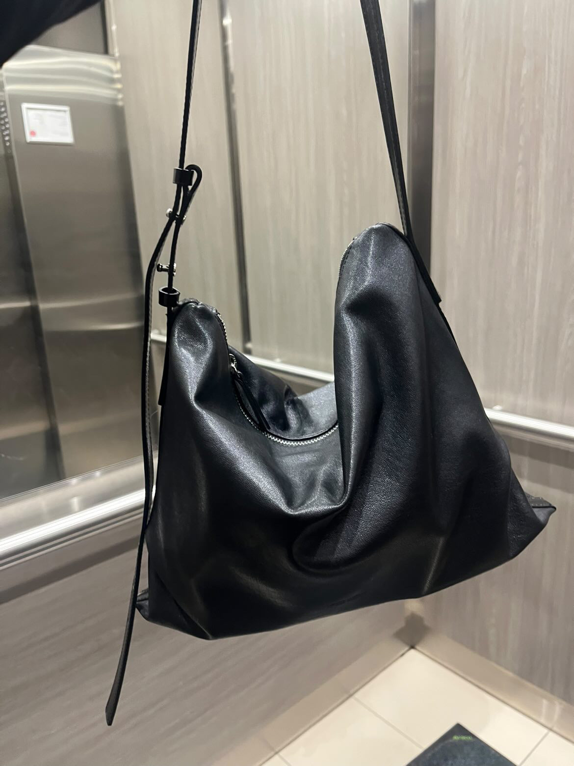 🇰🇷Bucks & Leather 🐑 Lambskin Hobo Bag