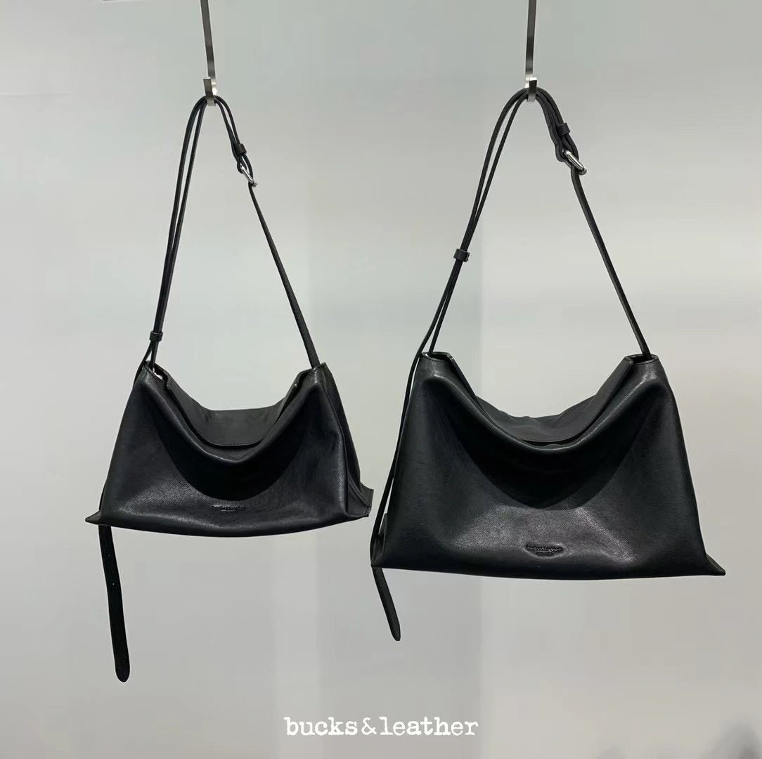 🇰🇷Bucks & Leather 🐑 Lambskin Puzzle bag