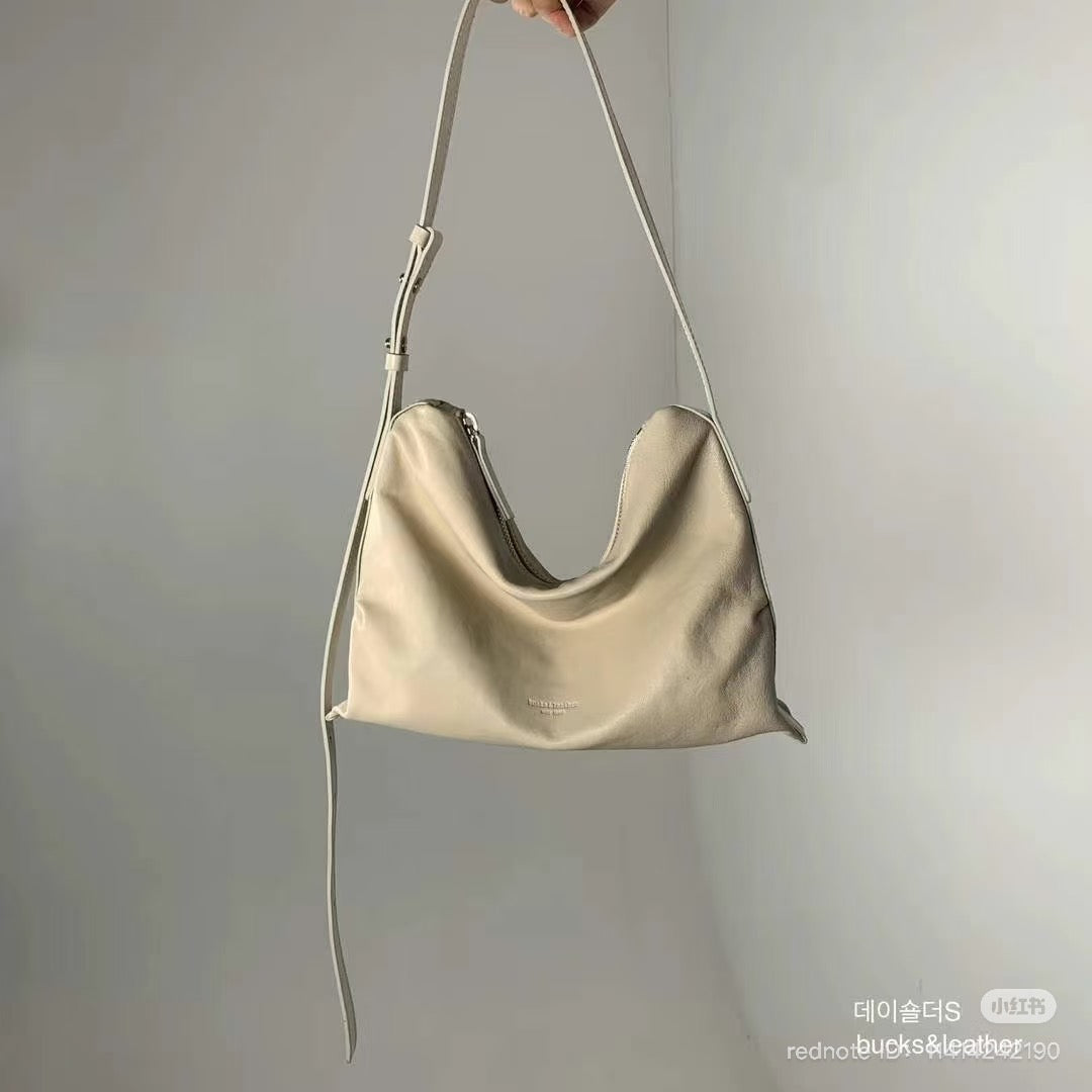 🇰🇷Bucks & Leather 🐑 Lambskin Hobo Bag