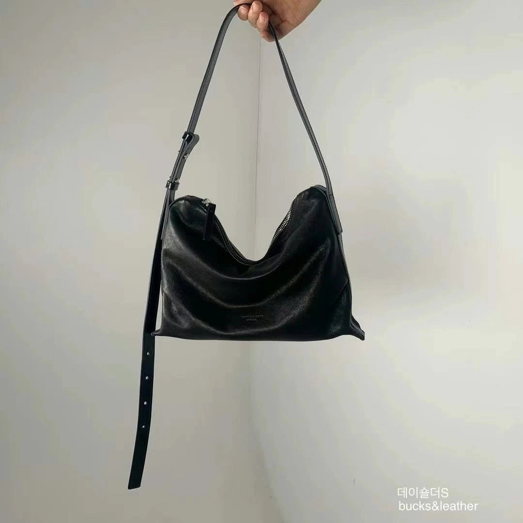 🇰🇷Bucks & Leather 🐑 Lambskin Hobo Bag